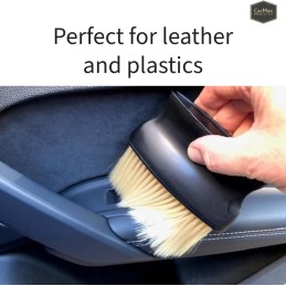 CarMax Car Interior Detailing Brush, for dusting and cleaning - long bristles to access all awkward areas - an essential part of